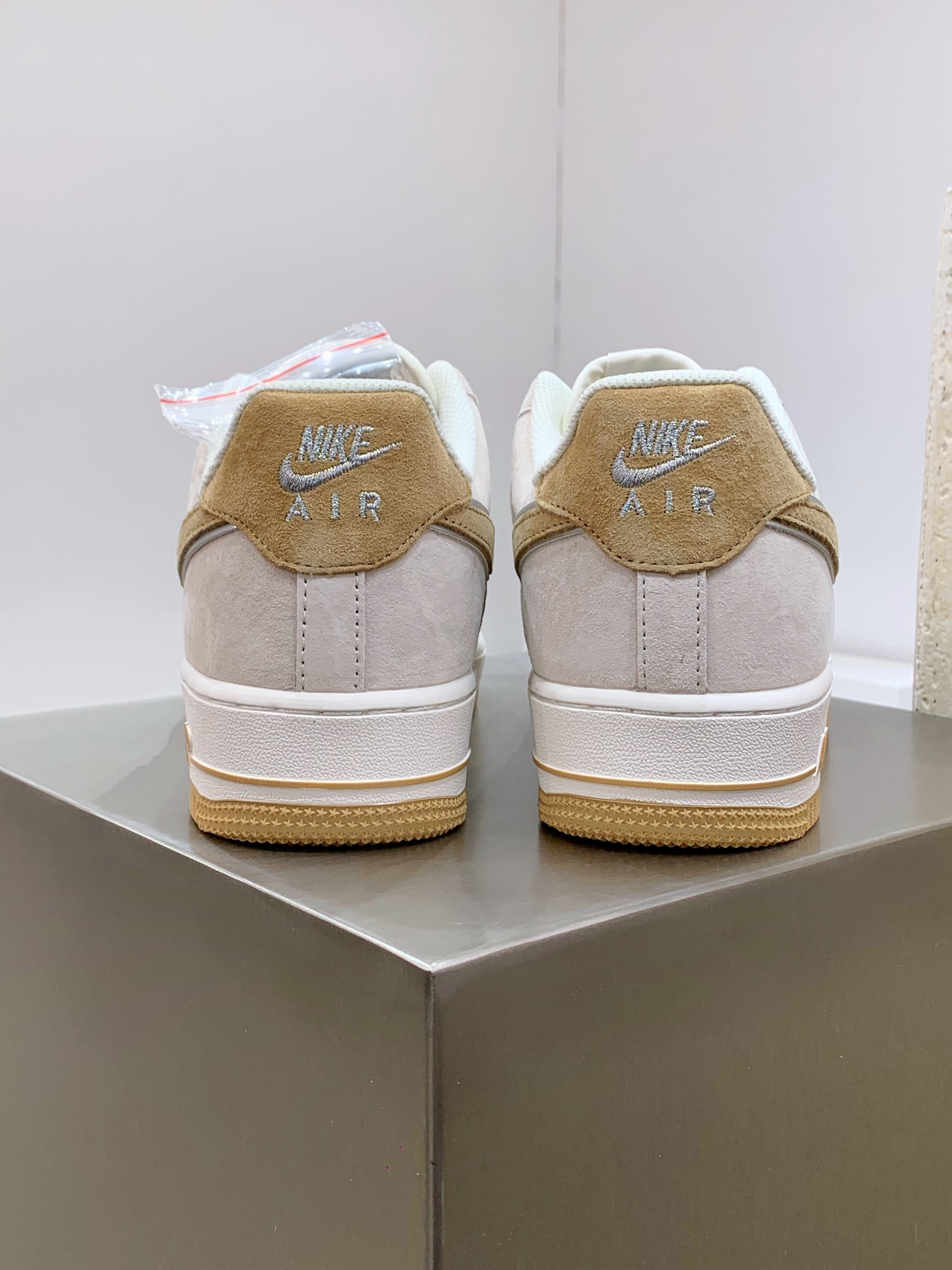 Nike Basic Shoes L-s