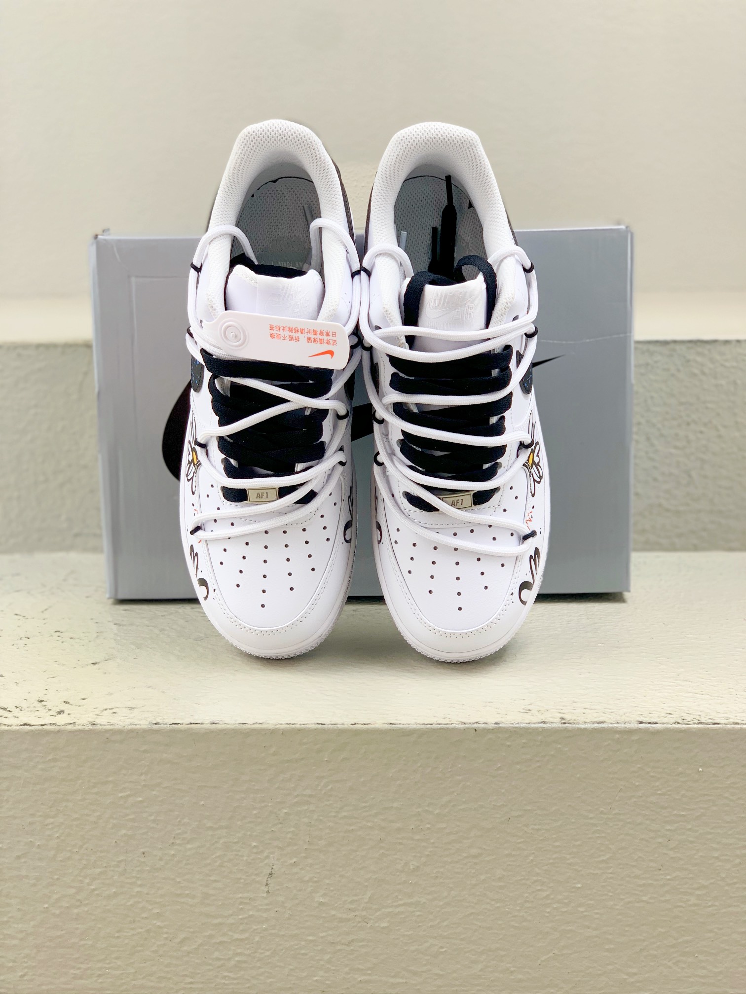 Nike Basic Shoes L-s