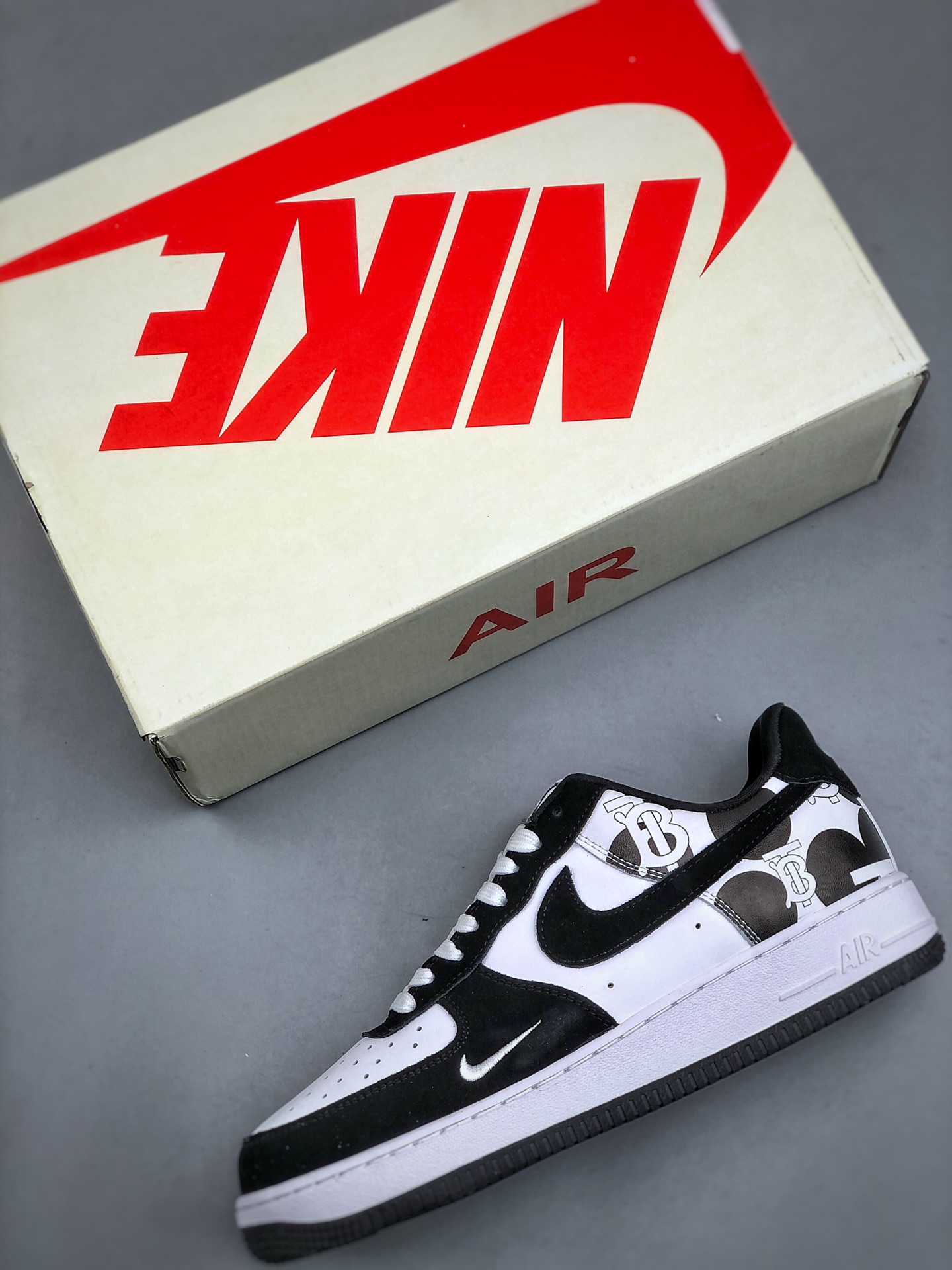 Burberry Nike Board Shoes L