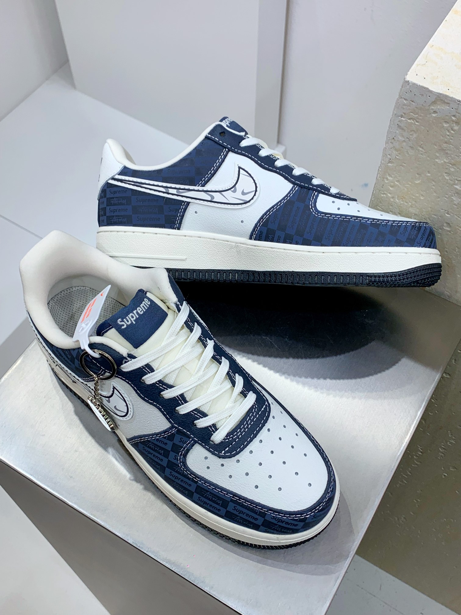 Nike Supreme Board Shoes M-l-s