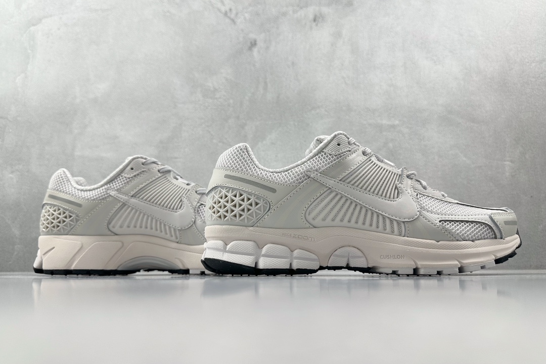 Bottega Veneta Nike Basic Shoes M-s