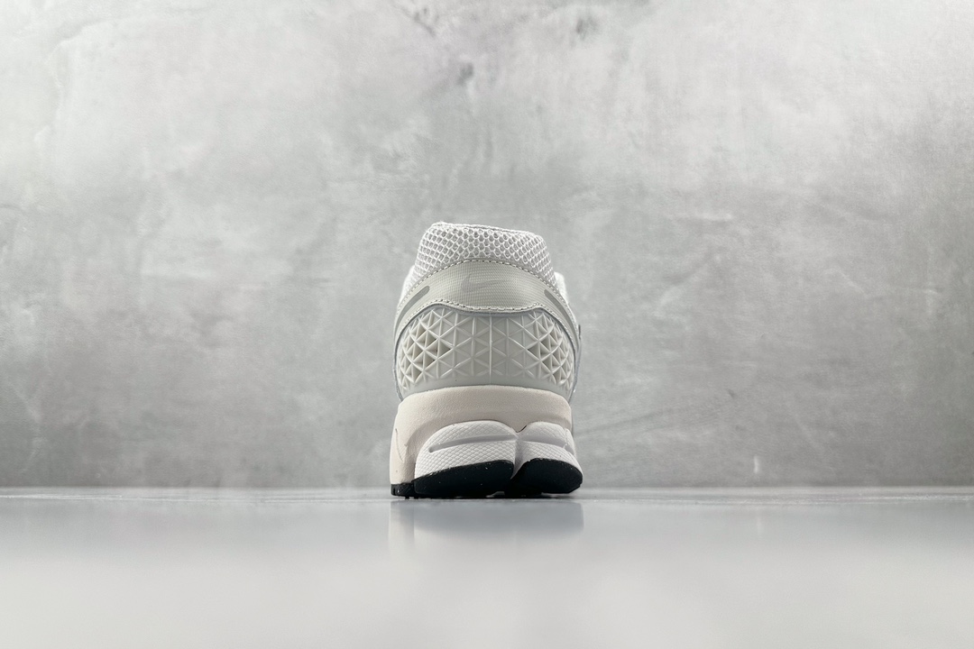 Bottega Veneta Nike Basic Shoes M-s