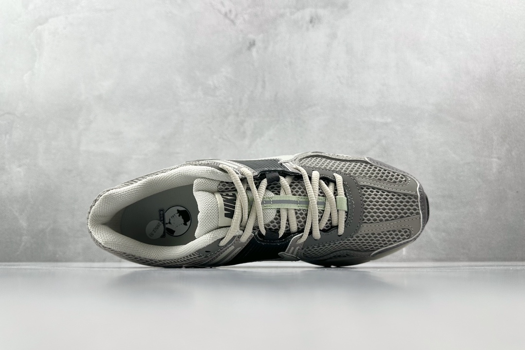 Nike Basic Shoes Black M