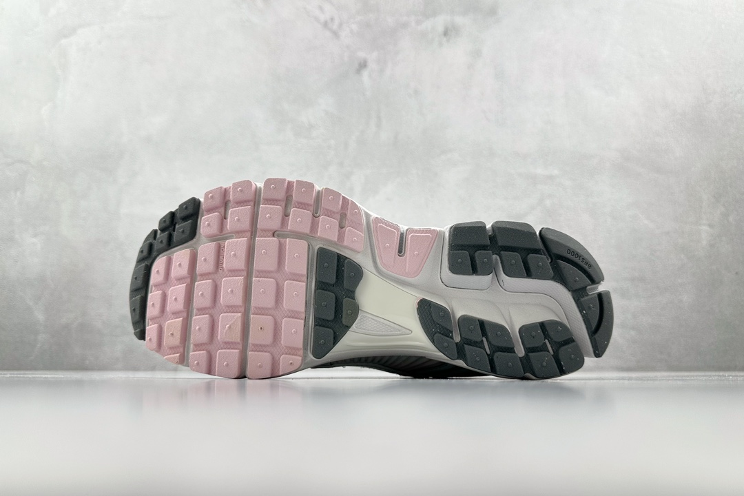 Nike Basic Shoes Pink M