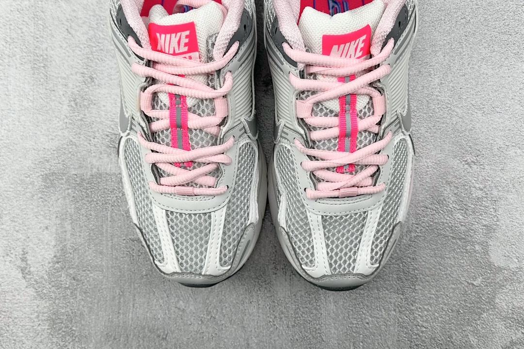 Nike Basic Shoes Pink M