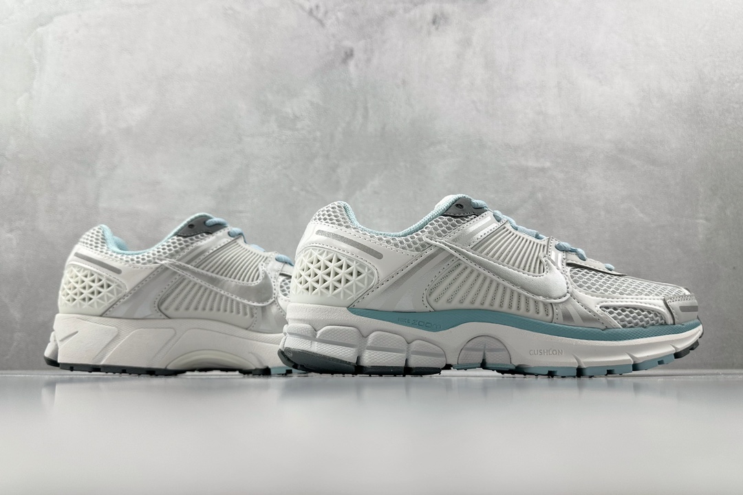 Nike Basic Shoes Blue M