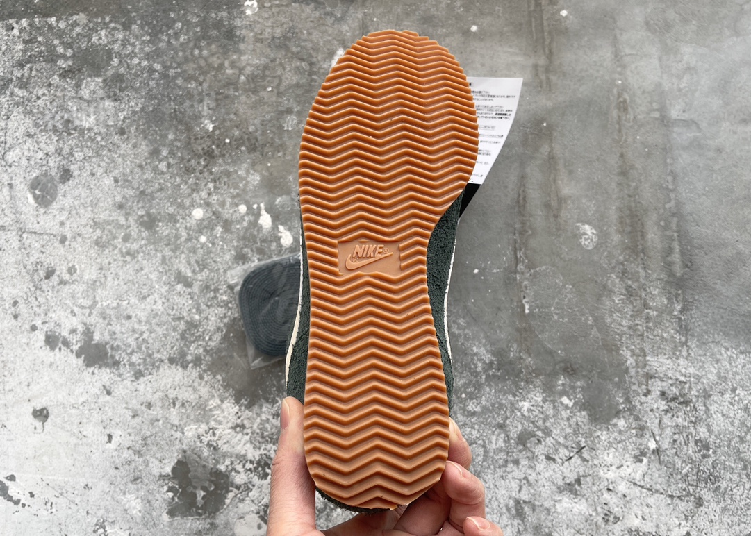 Nike Running Shoes L-s