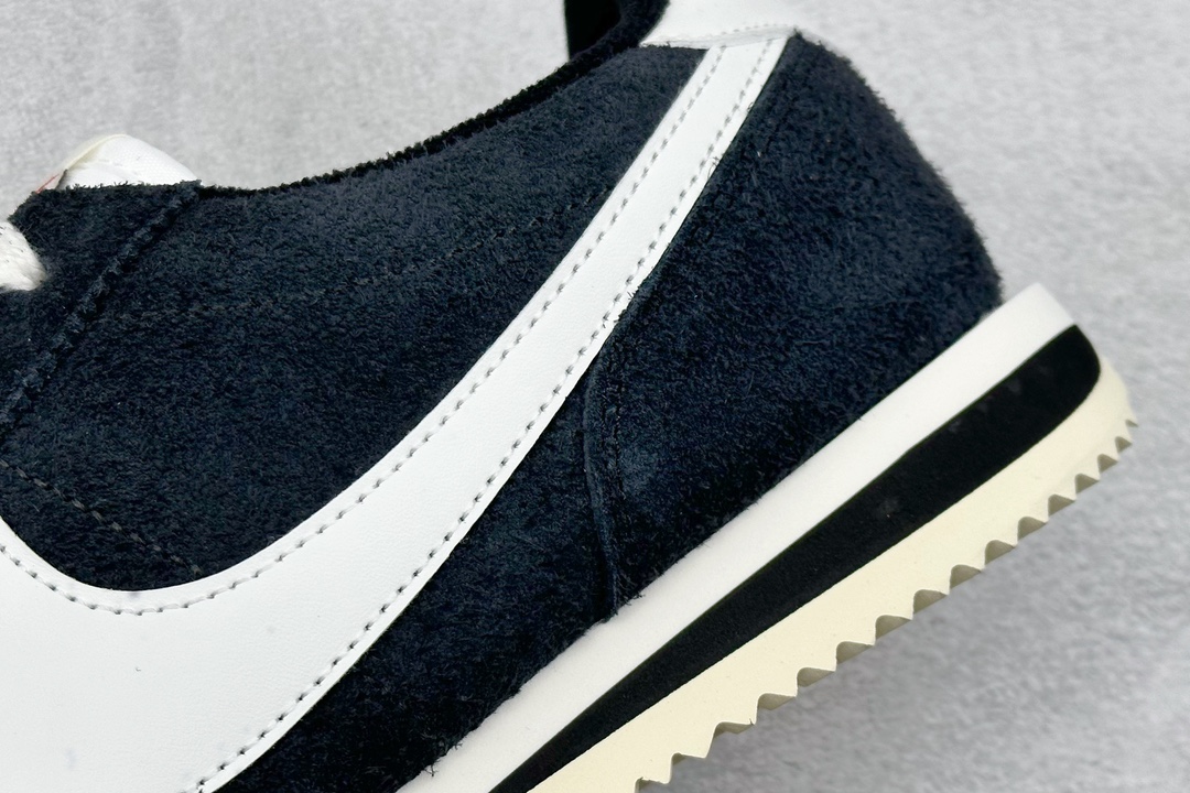 Nike Running Shoes L-s