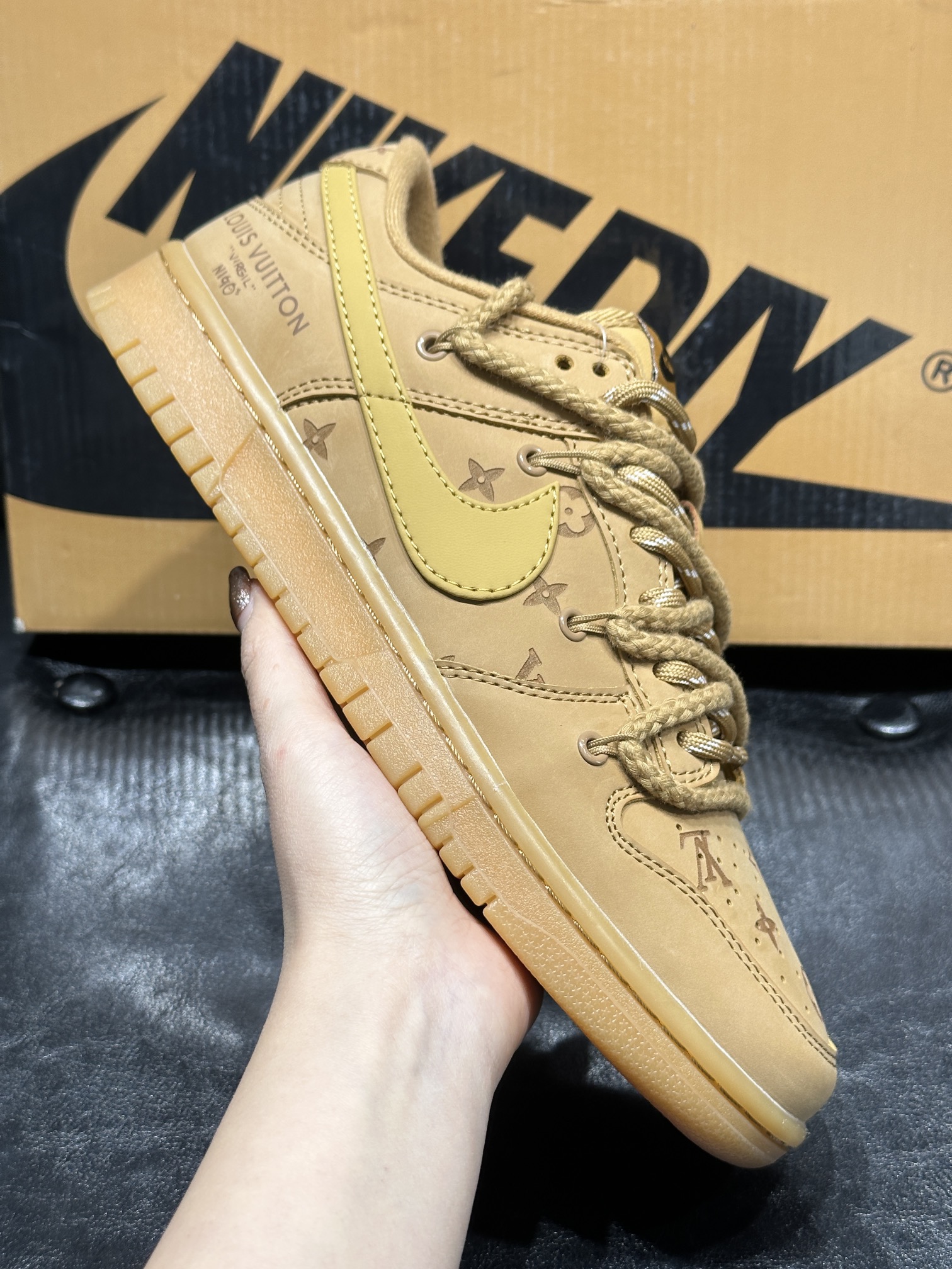 Nike Couple Basic Shoes L