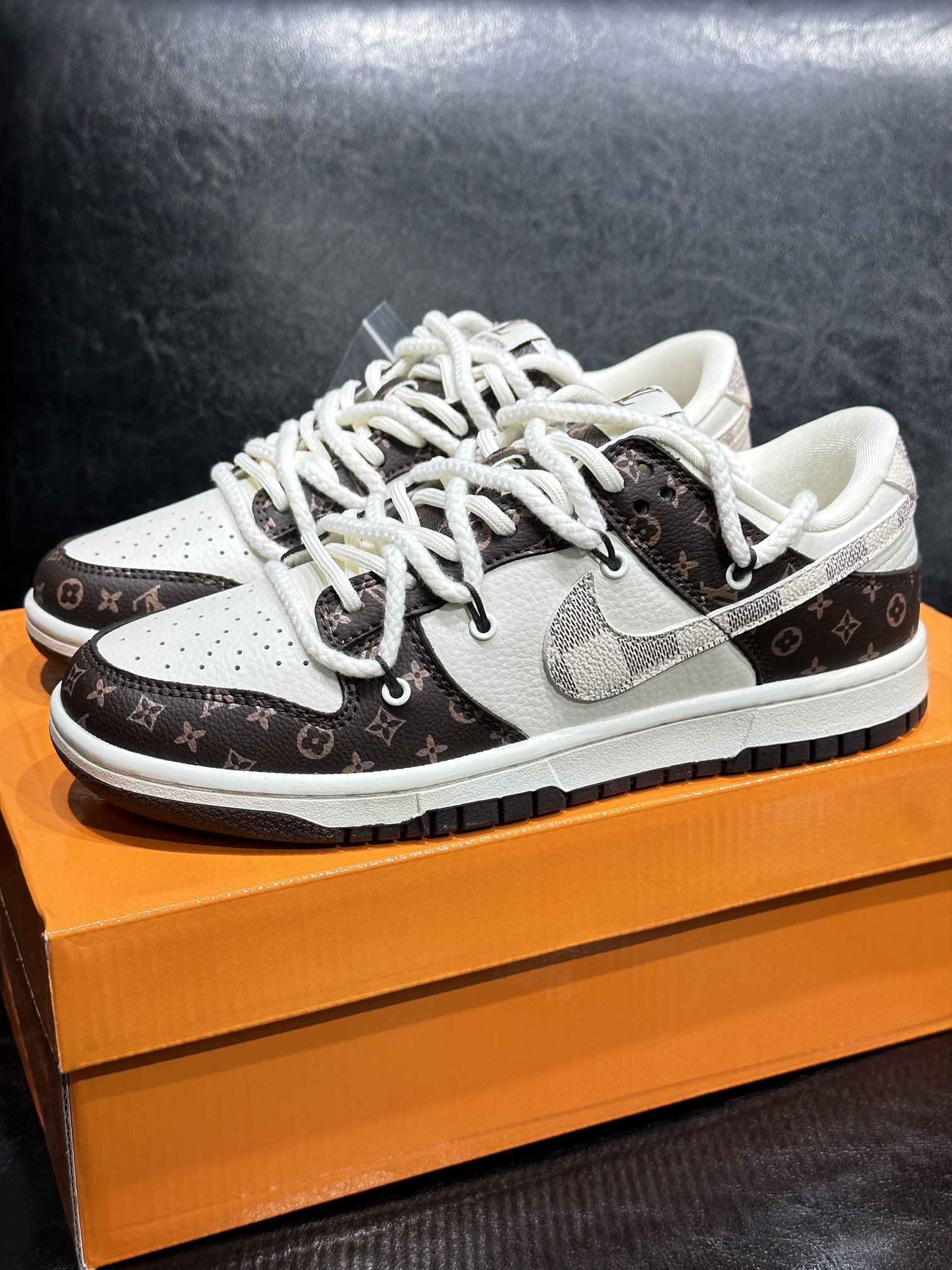 Nike Couple Basic Shoes L