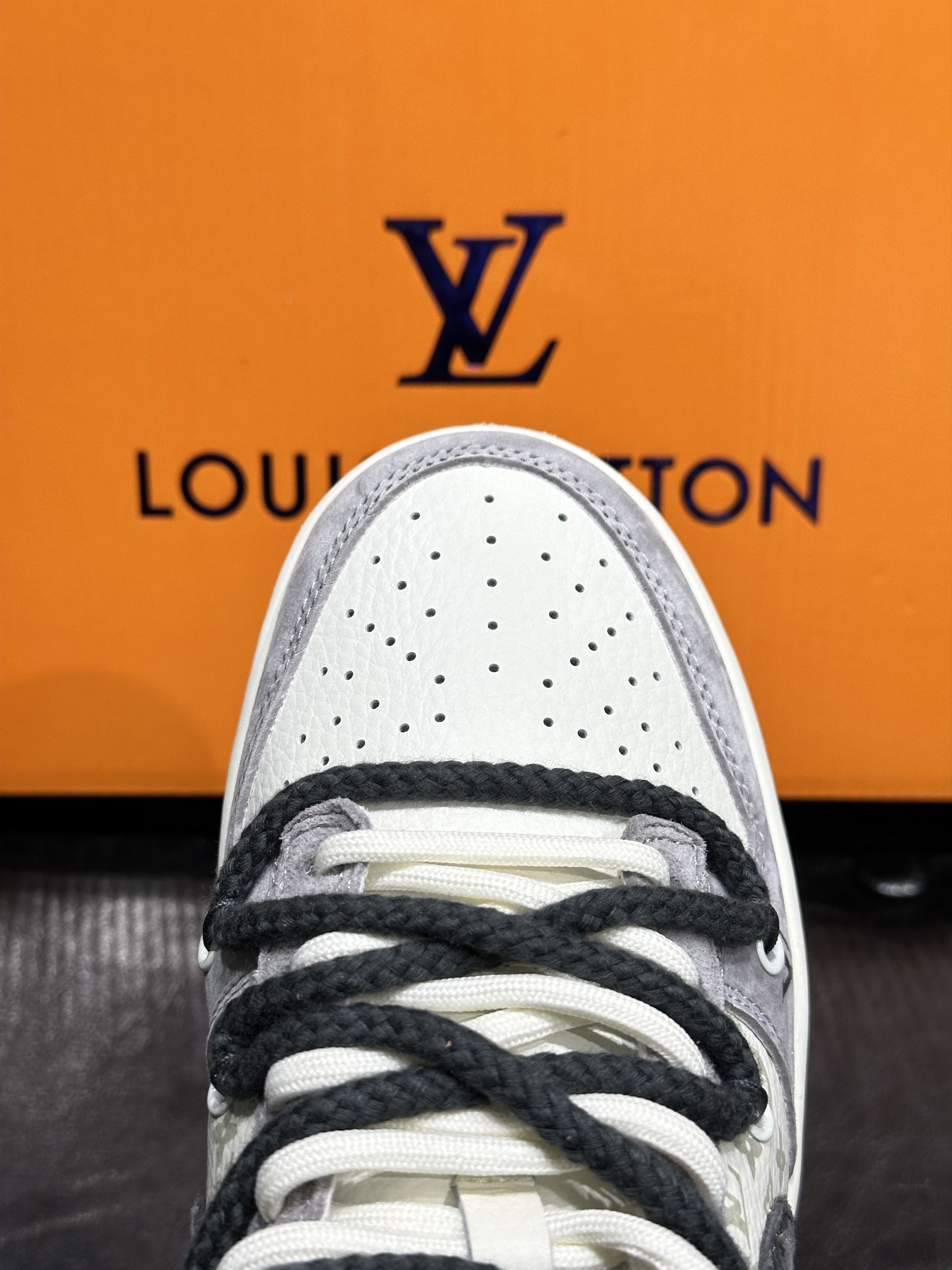 Nike Couple Basic Shoes L