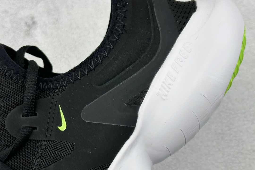 Nike Running Shoes Breathable S