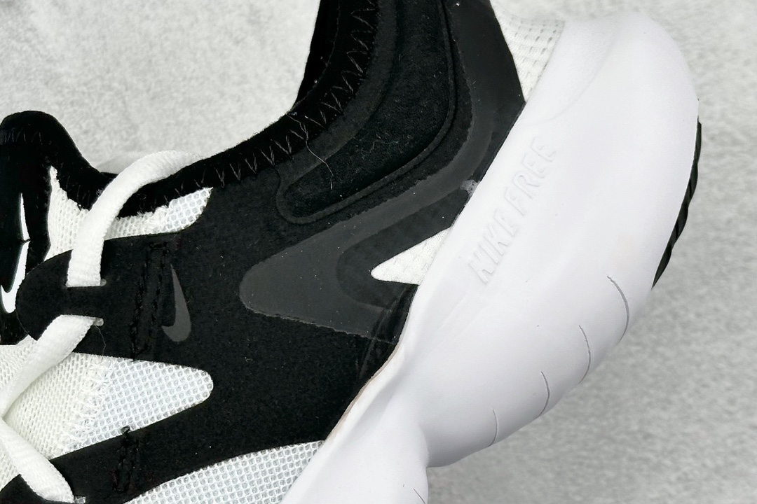 Nike Running Shoes Breathable S