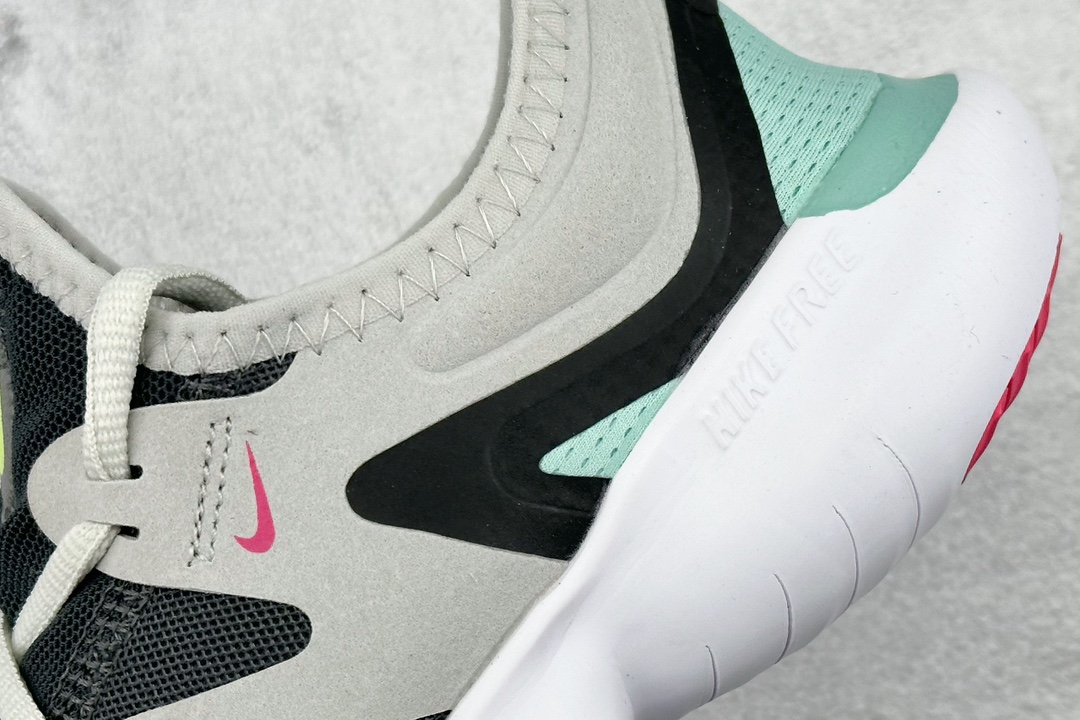 Nike Running Shoes Breathable S