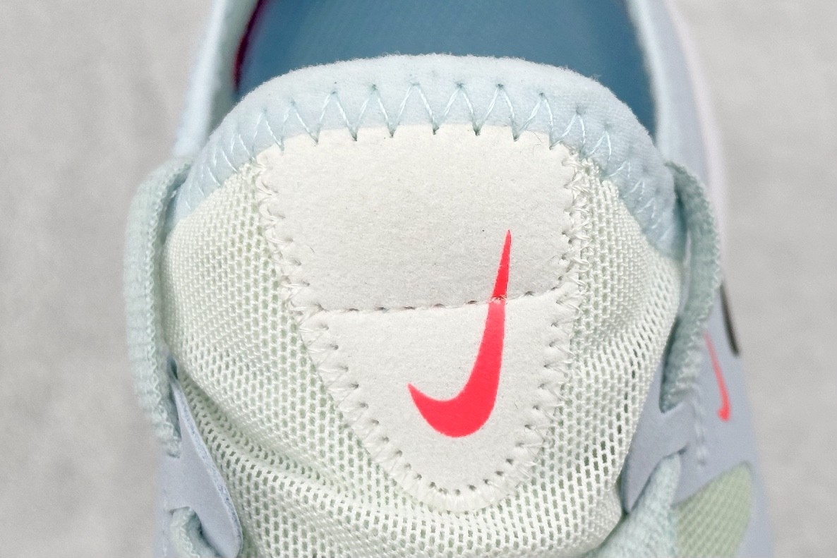 Nike Running Shoes Breathable S