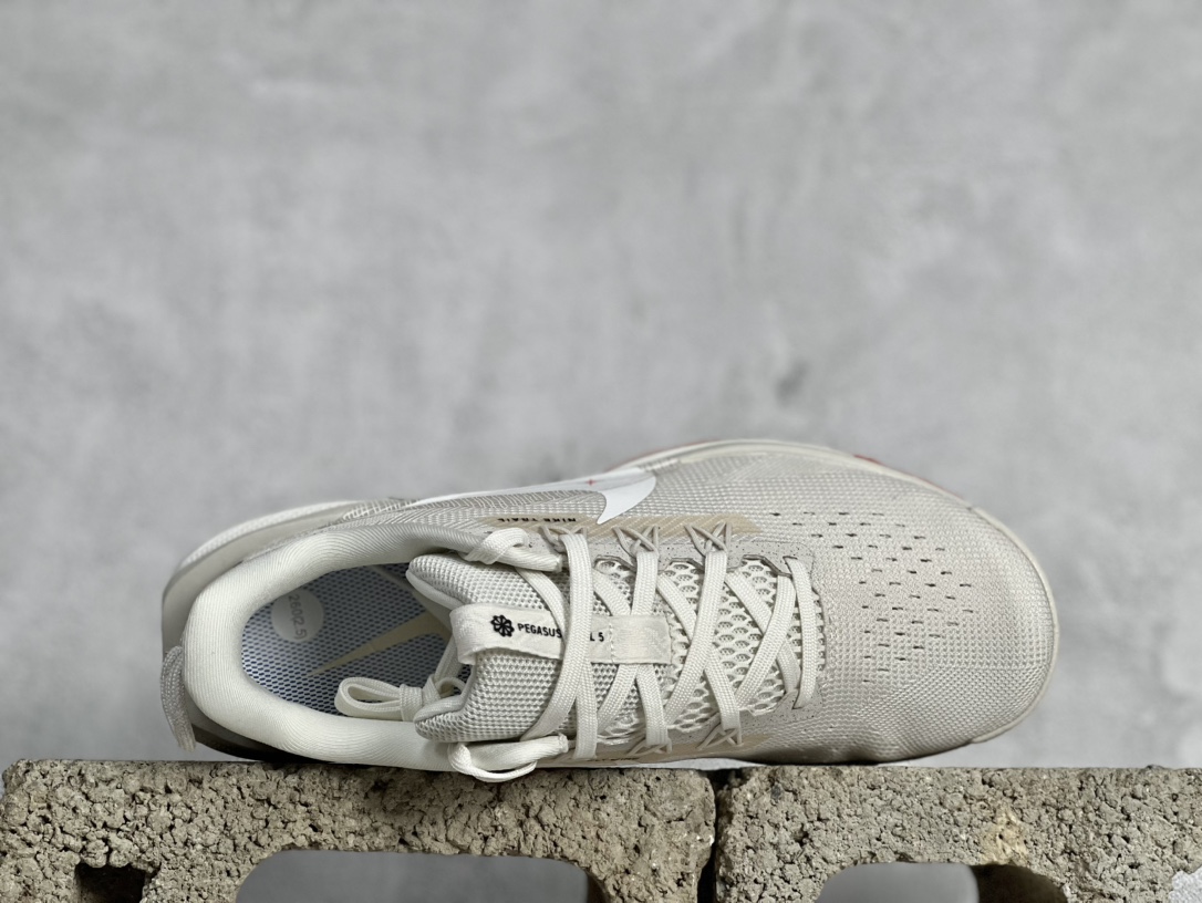 Nike Basic Shoes L-s