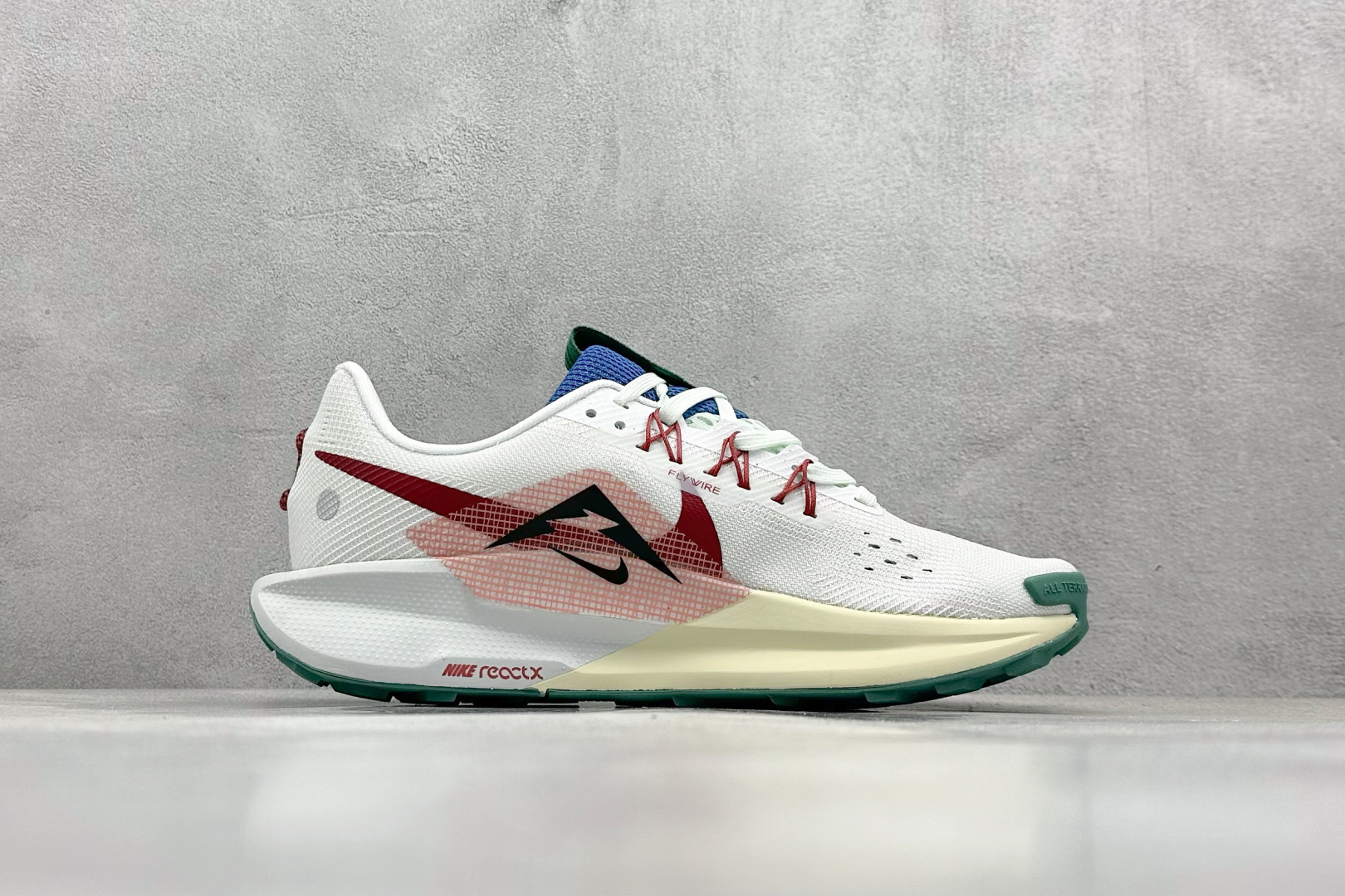 Nike Running Shoes Breathable L-s