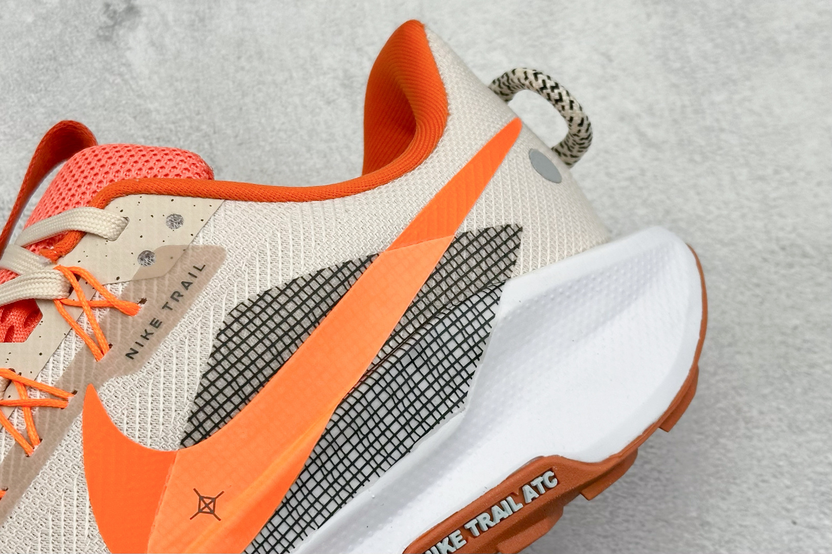 Nike Running Shoes Breathable L-s