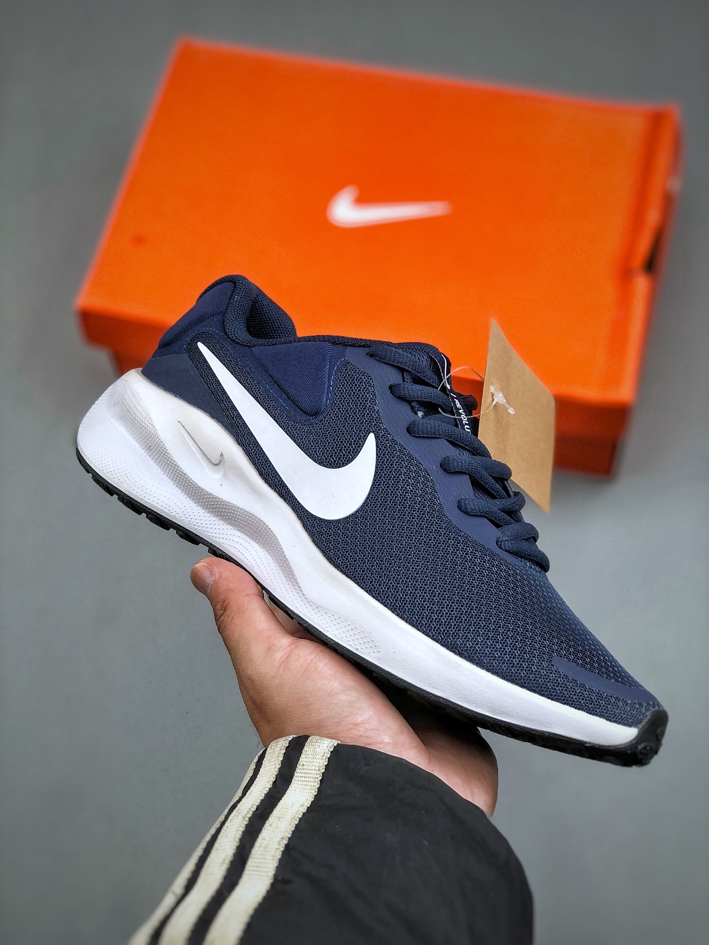 Nike Basic Shoes L
