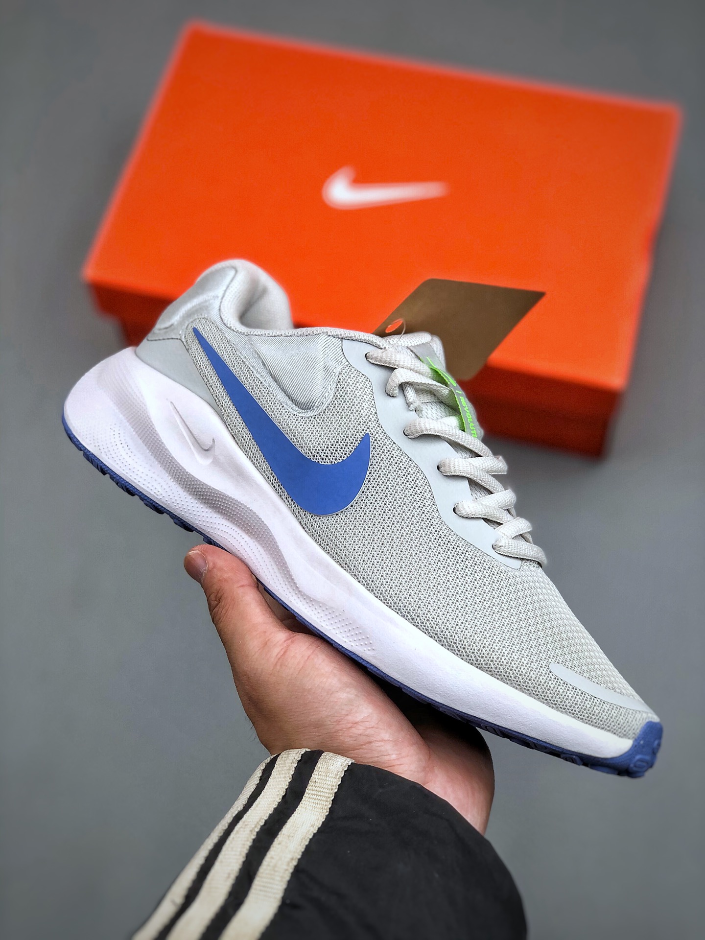 Nike Basic Shoes L