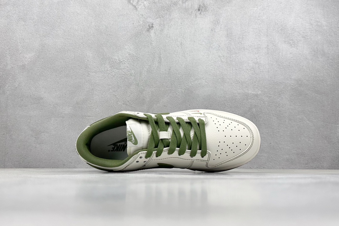 Nike Supreme Basic Shoes M-l-s