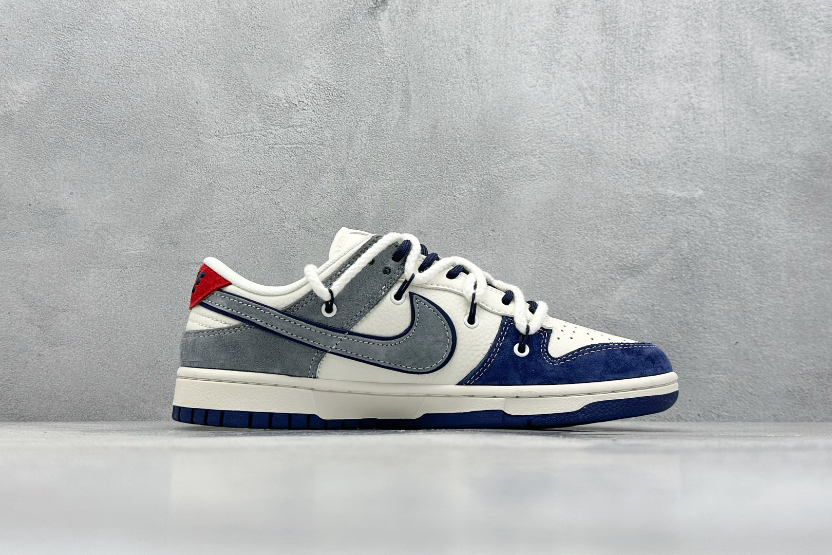 Nike Board Shoes L-s