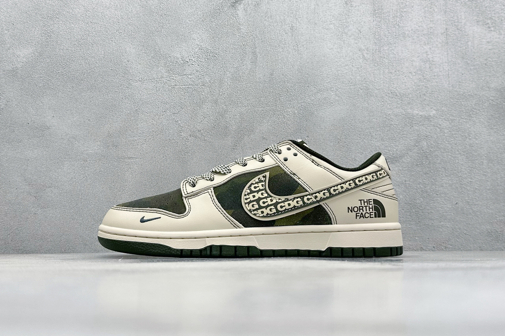 Dolce Gabbana Nike The North Face Board Shoes M-l-s