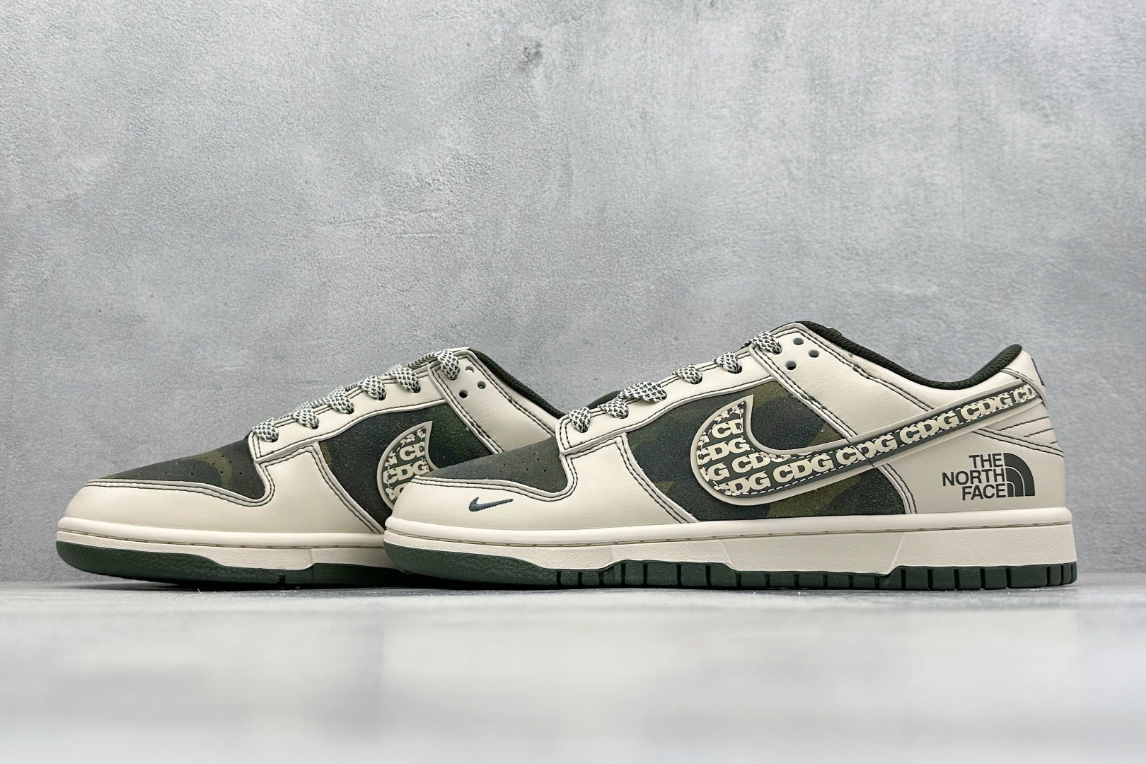 Dolce Gabbana Nike The North Face Board Shoes M-l-s