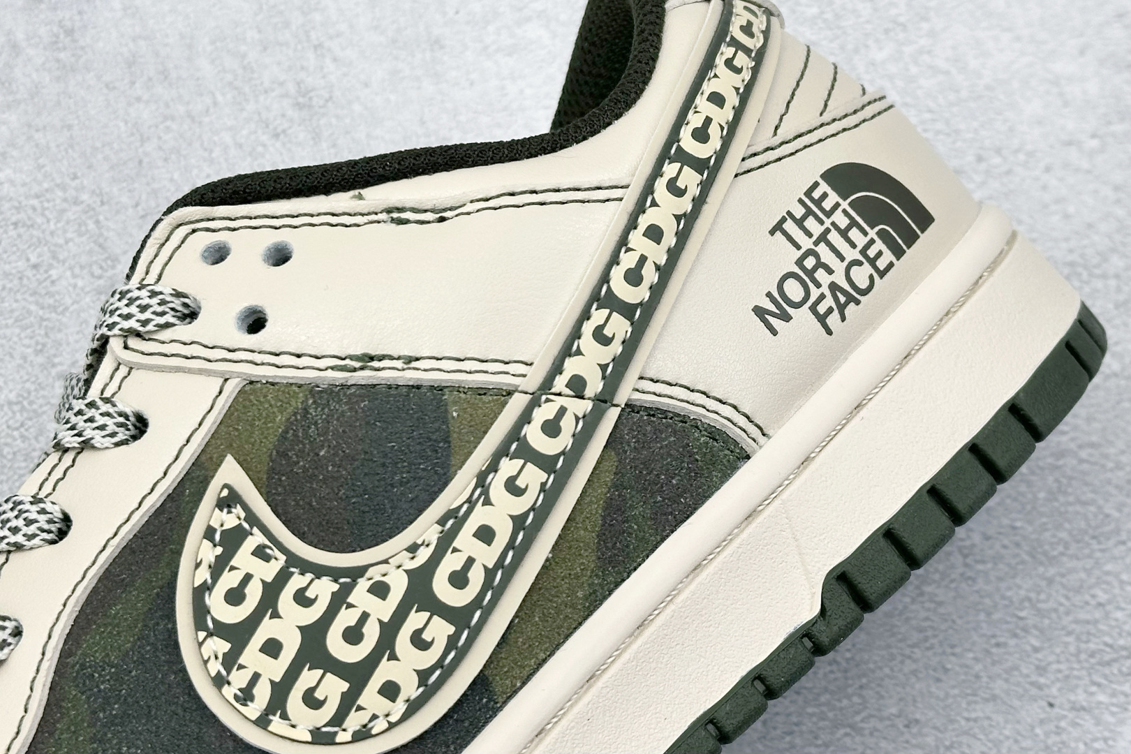 Dolce Gabbana Nike The North Face Board Shoes M-l-s