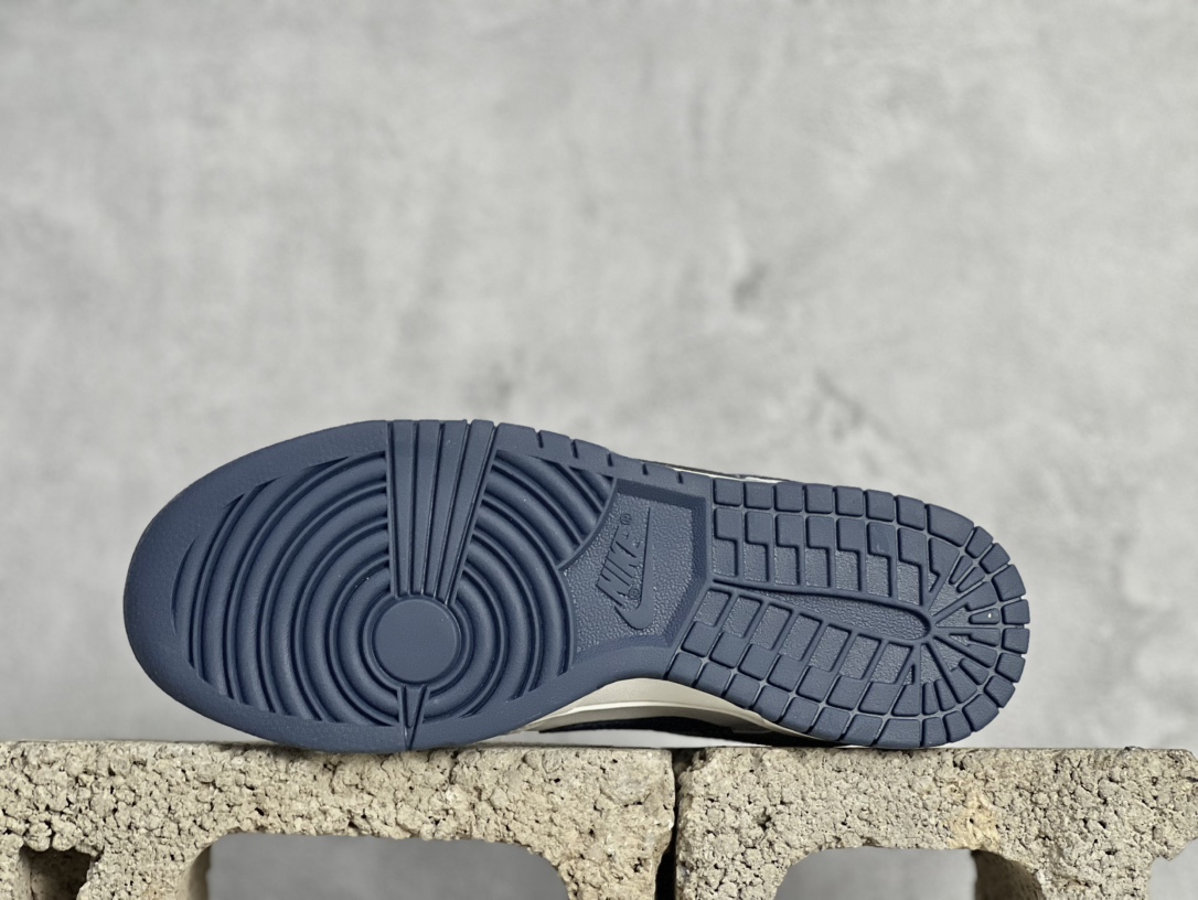 Nike Board Shoes L-s