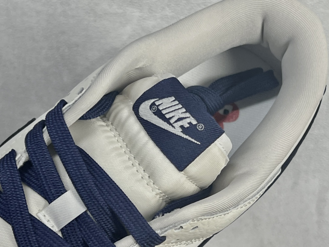 Nike Board Shoes L-s