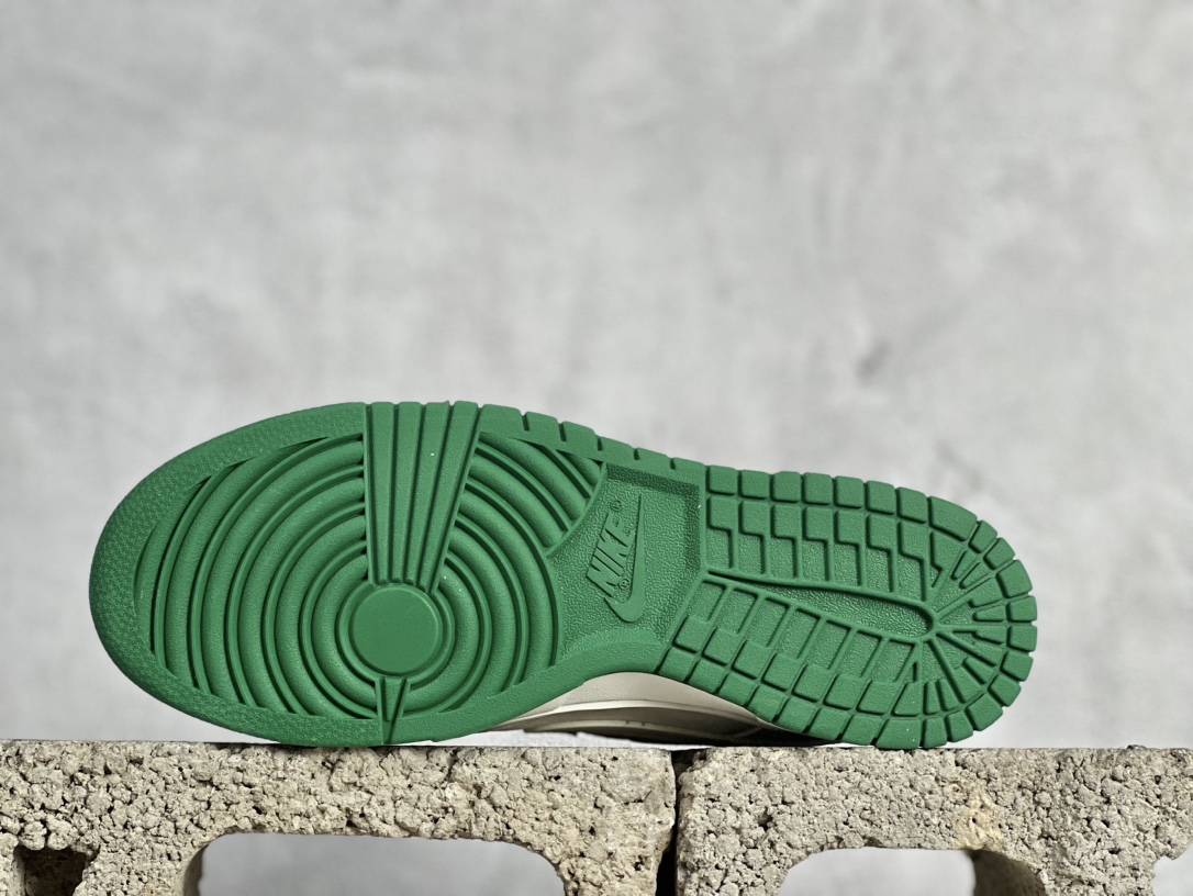 Gucci Nike Board Shoes L-s