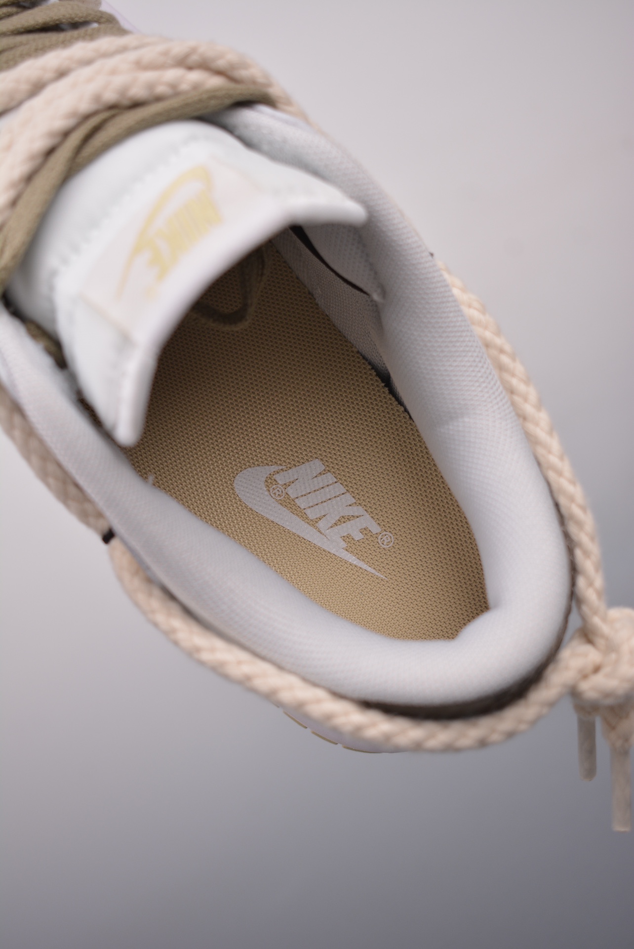 Nike Basic Shoes L-s