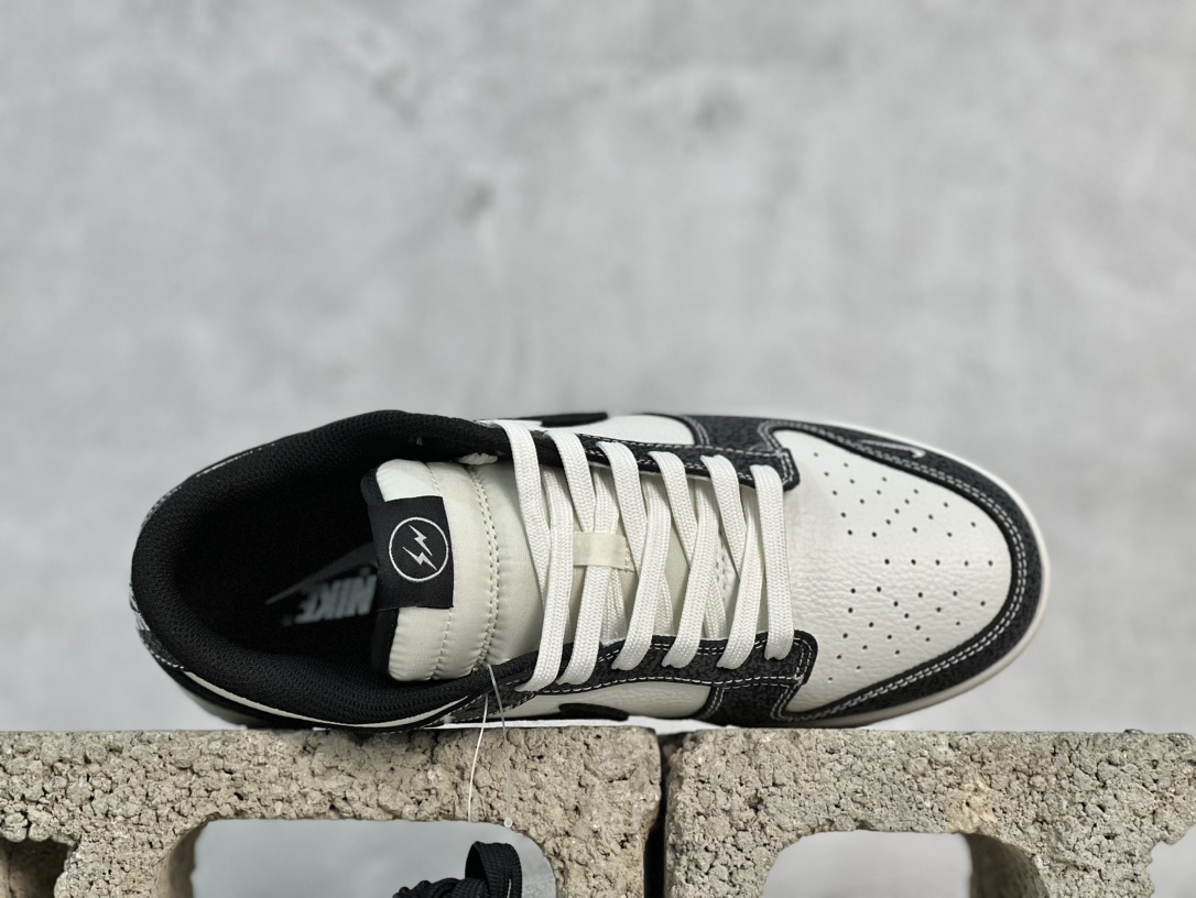 Nike Board Shoes L-s