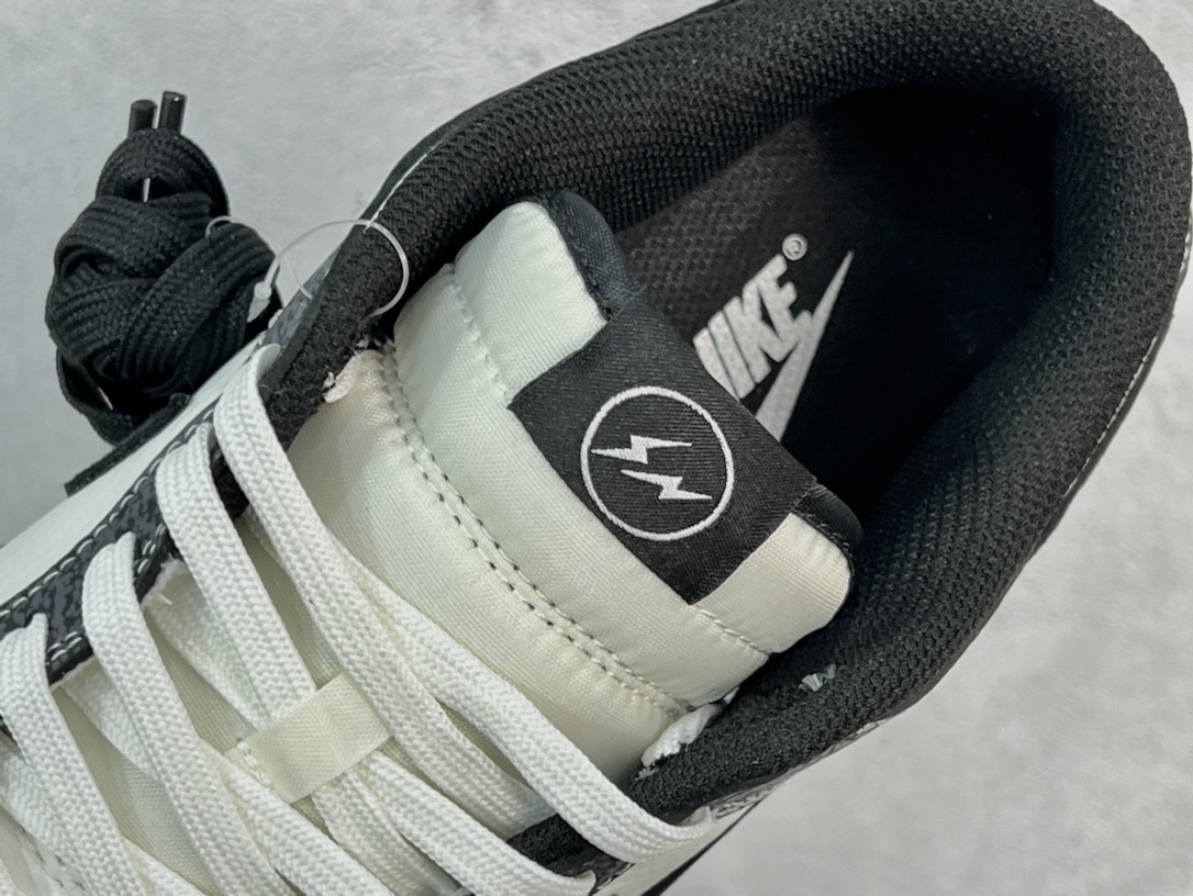 Nike Board Shoes L-s