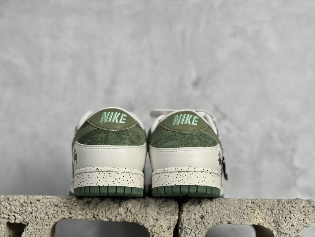 Nike Board Shoes L-s