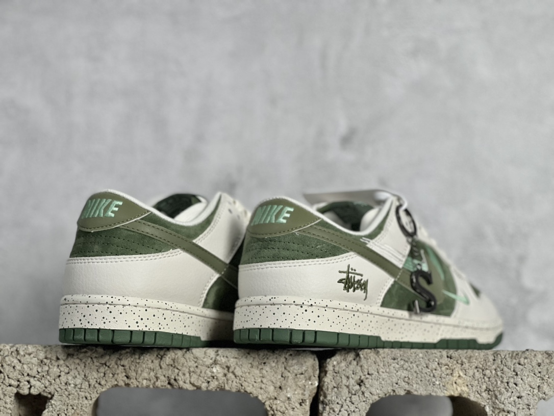 Nike Board Shoes L-s