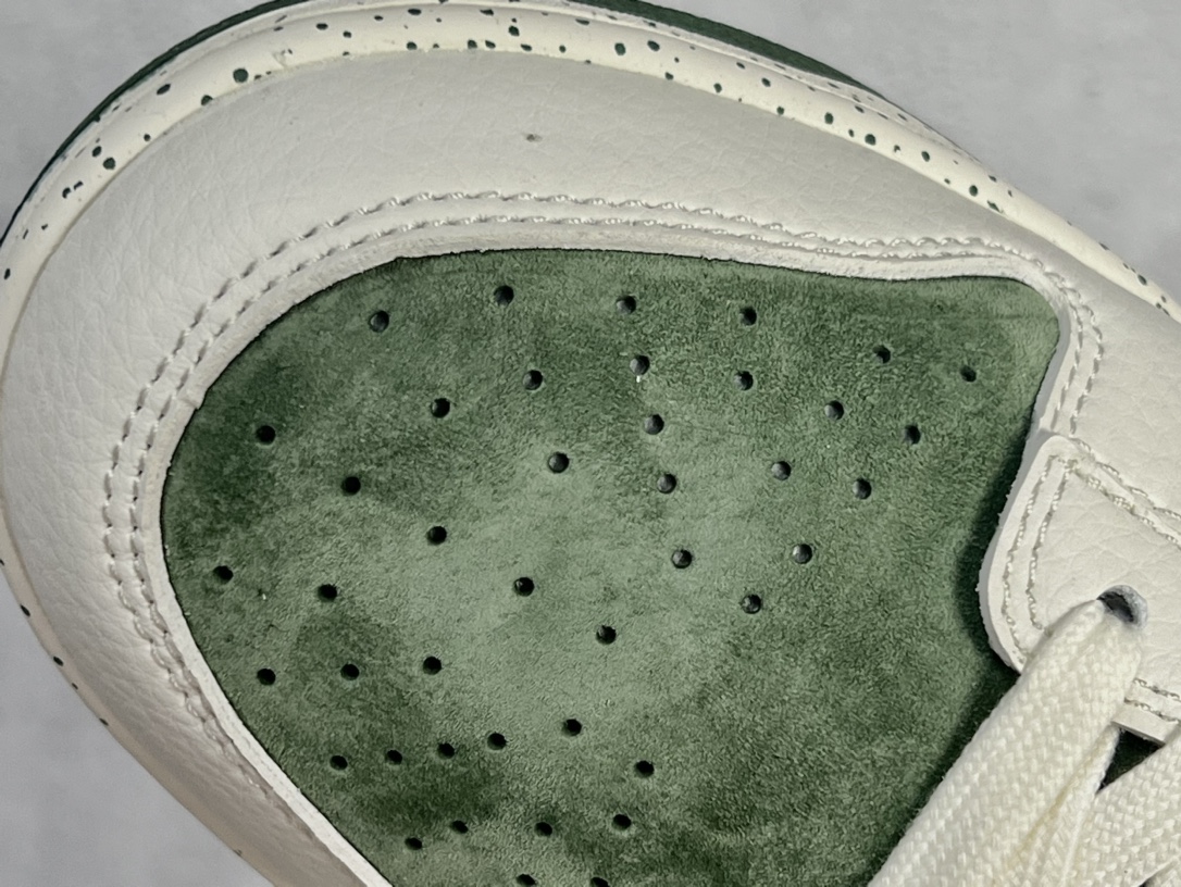 Nike Board Shoes L-s