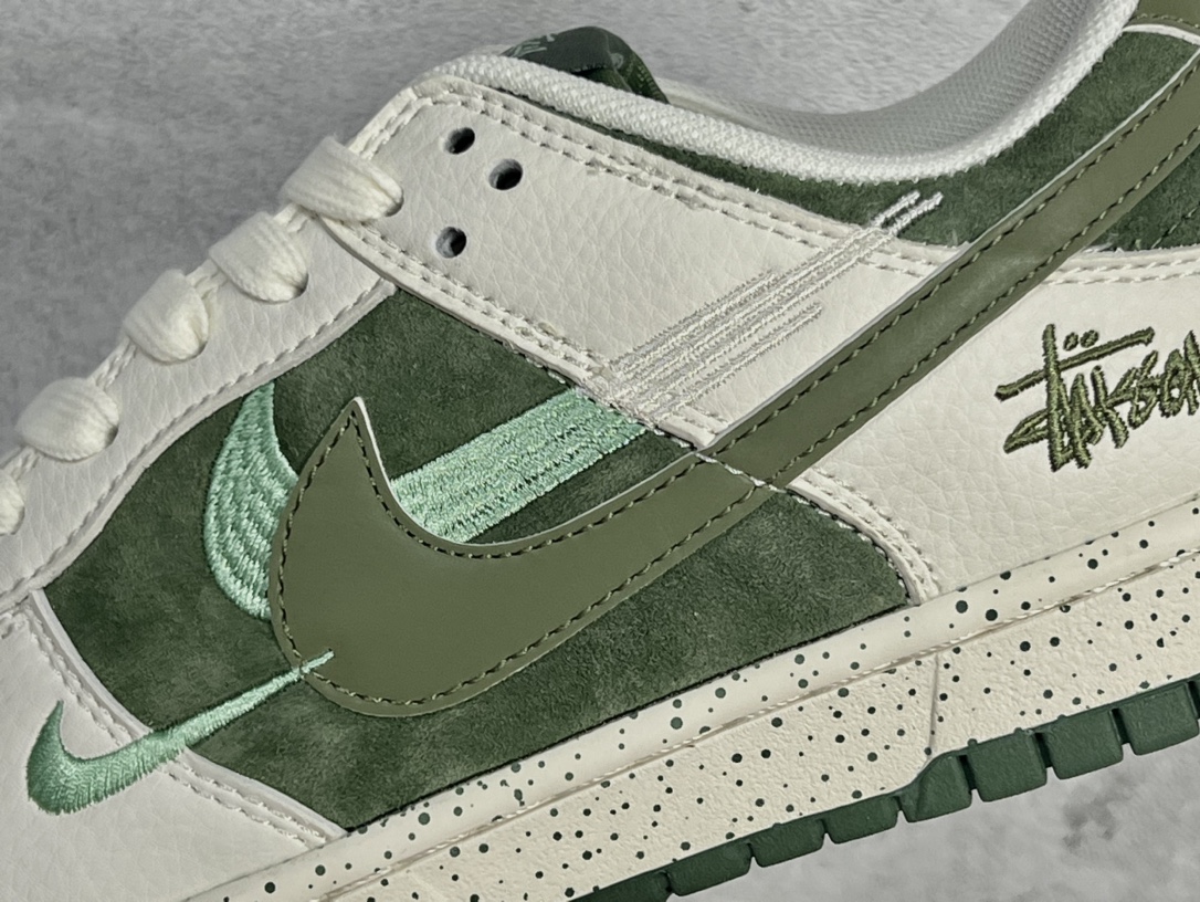 Nike Board Shoes L-s