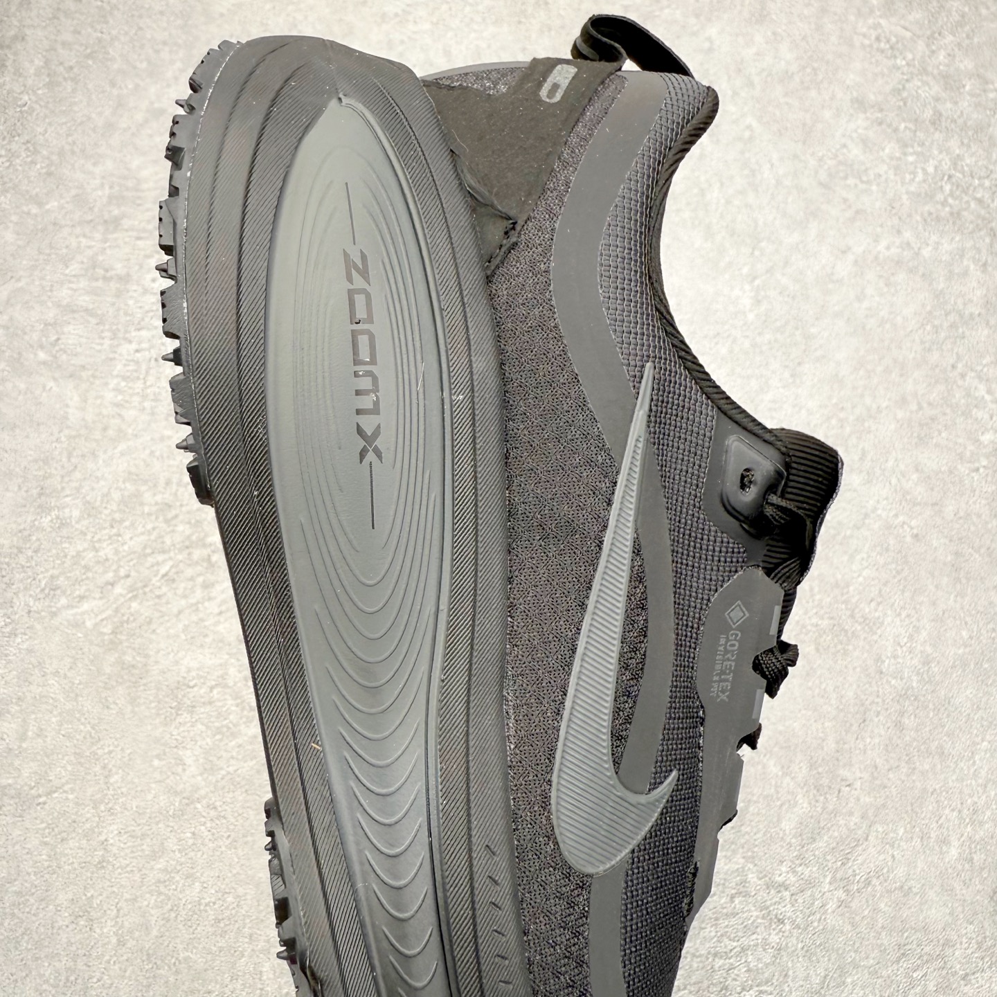 Nike Basic Shoes Mesh M-s