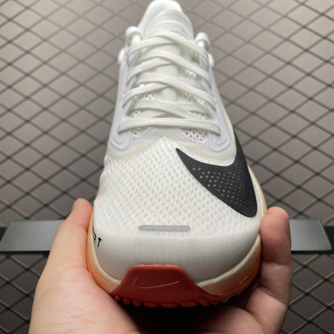 Nike Running Shoes M-l