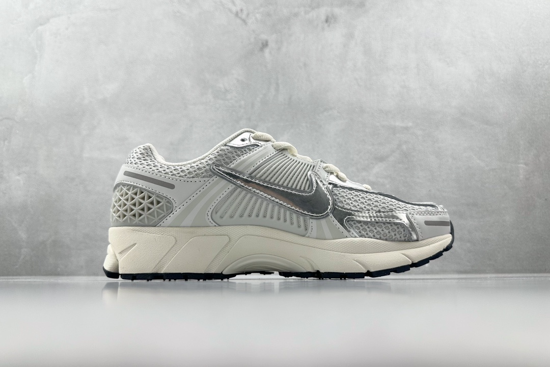 Nike Basic Shoes White M-s