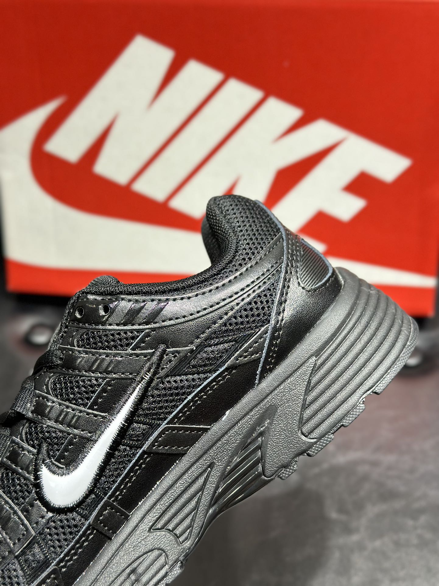 Nike Male Basic Shoes Breathable S