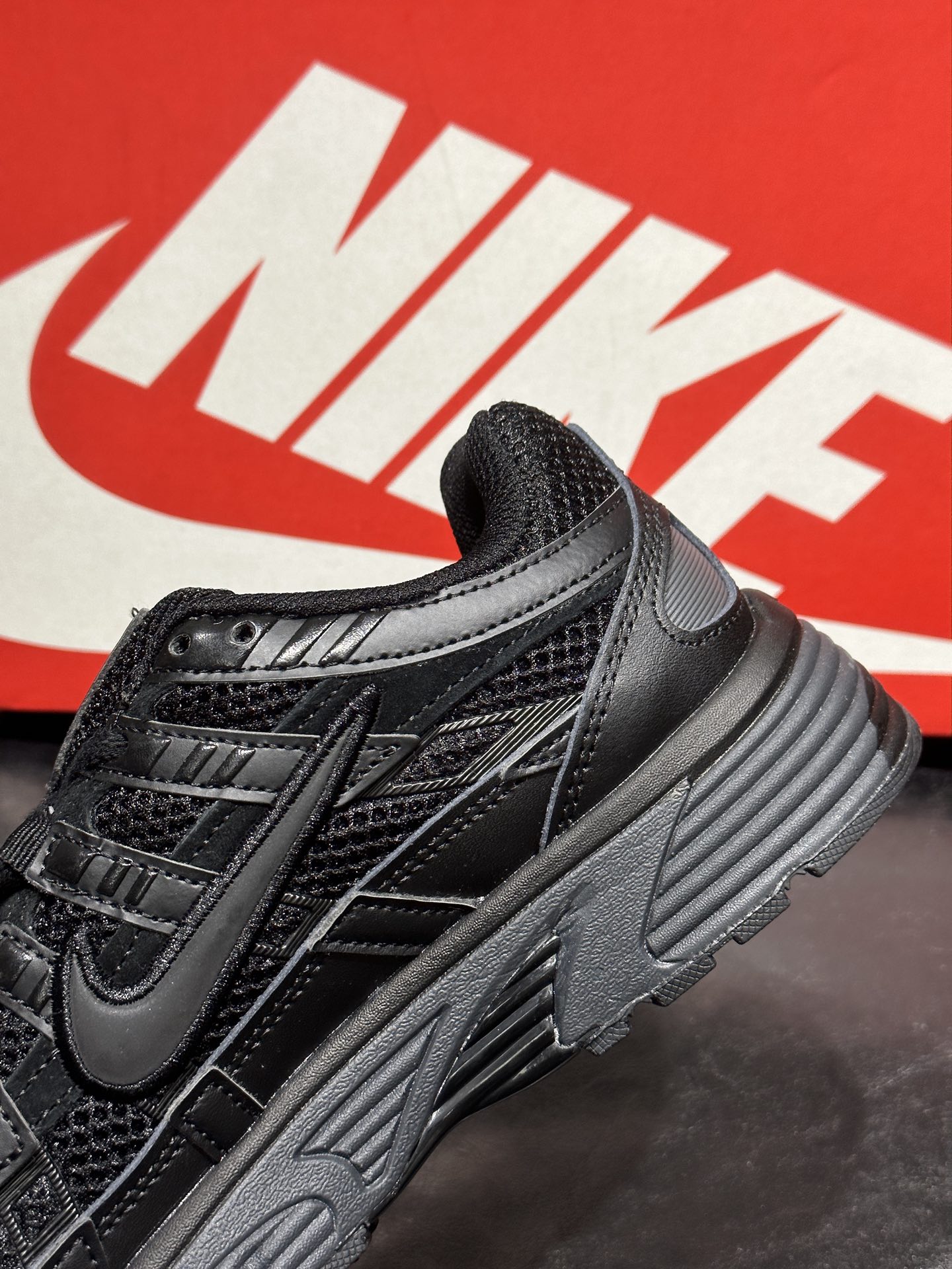 Nike Male Basic Shoes Breathable S