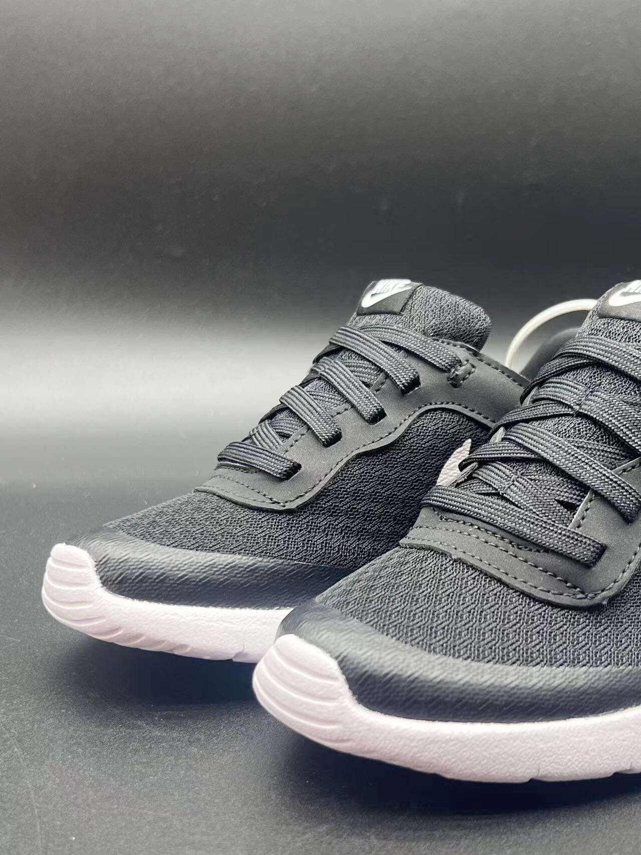 Basic Shoes Breathable