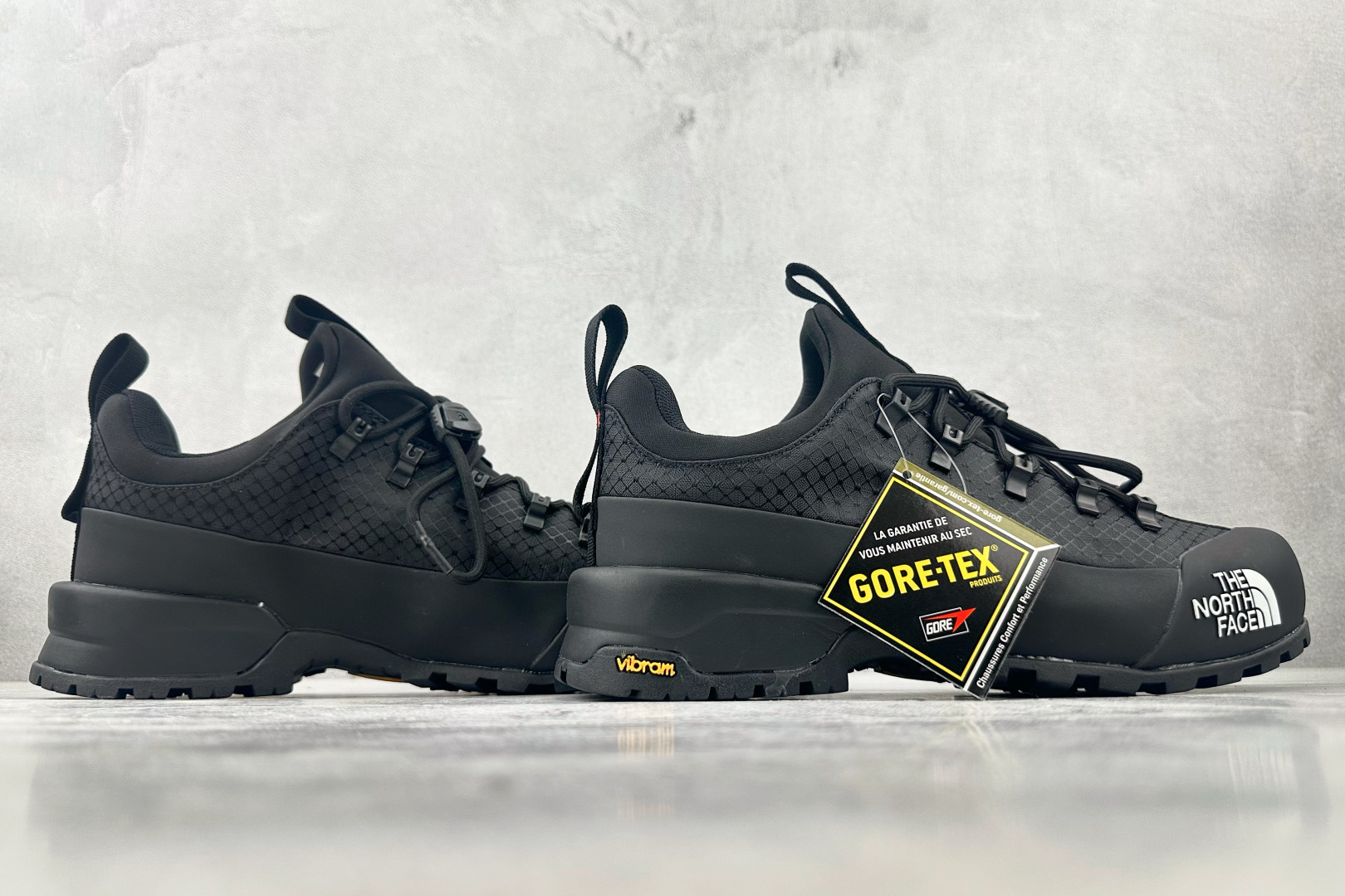 The North Face Basic Shoes Black L