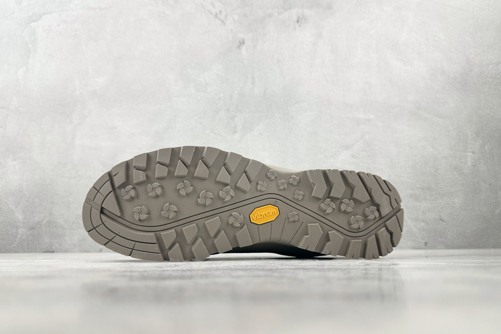 The North Face Basic Shoes L-s