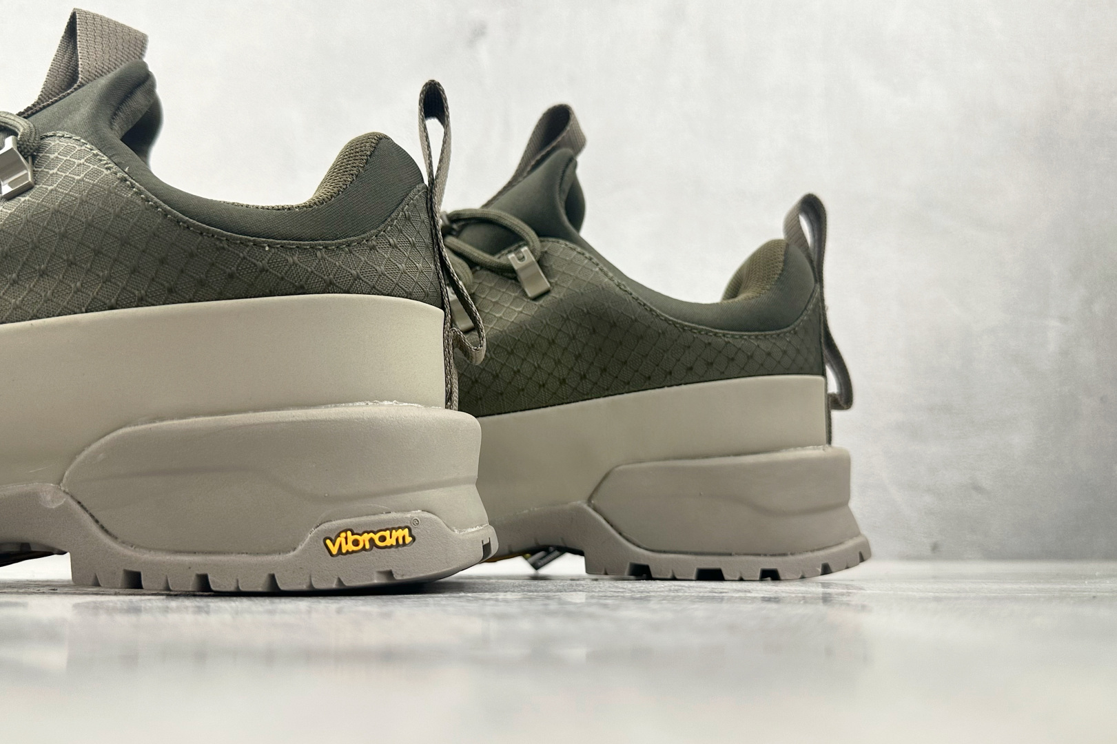 The North Face Basic Shoes L-s