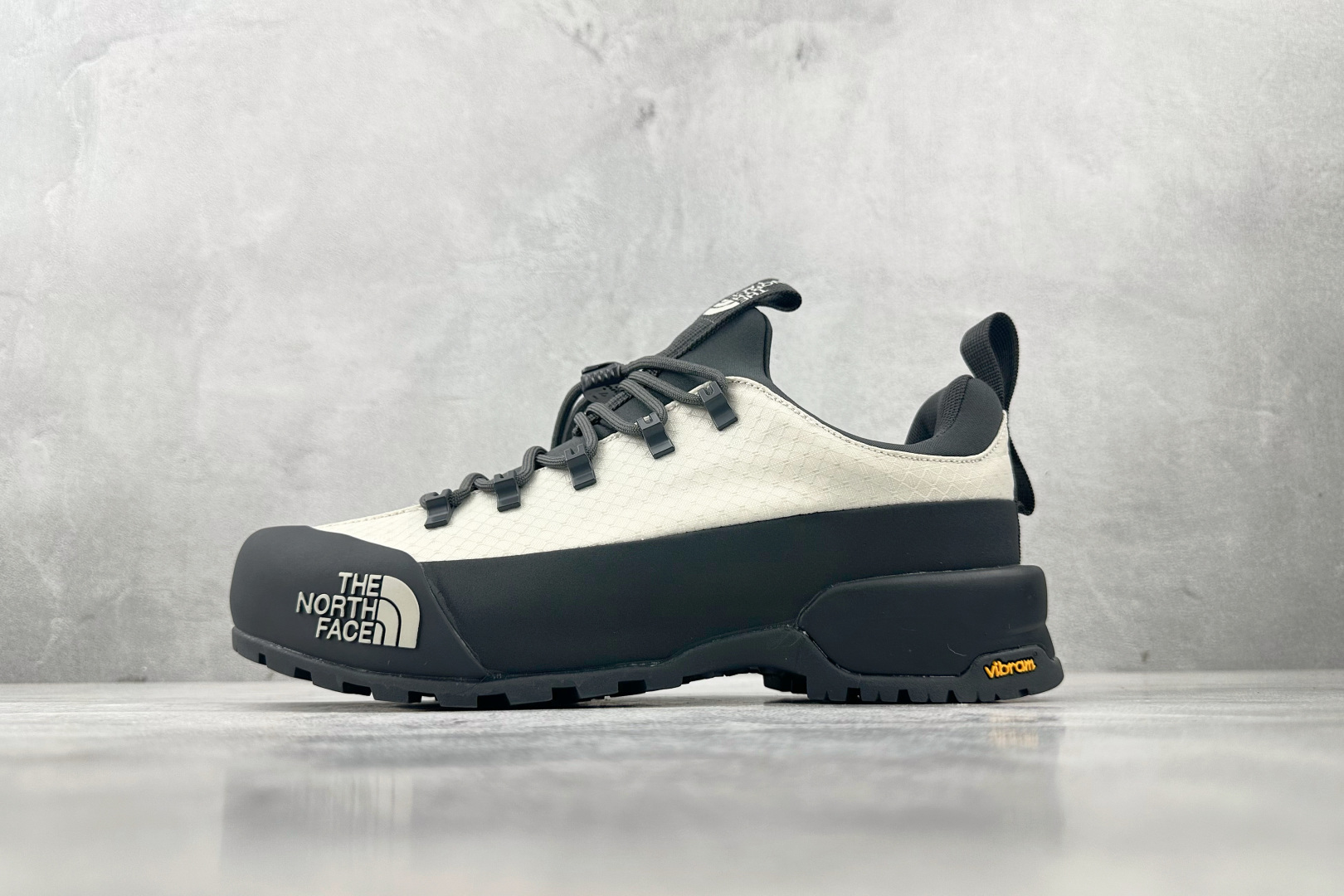 The North Face Basic Shoes L