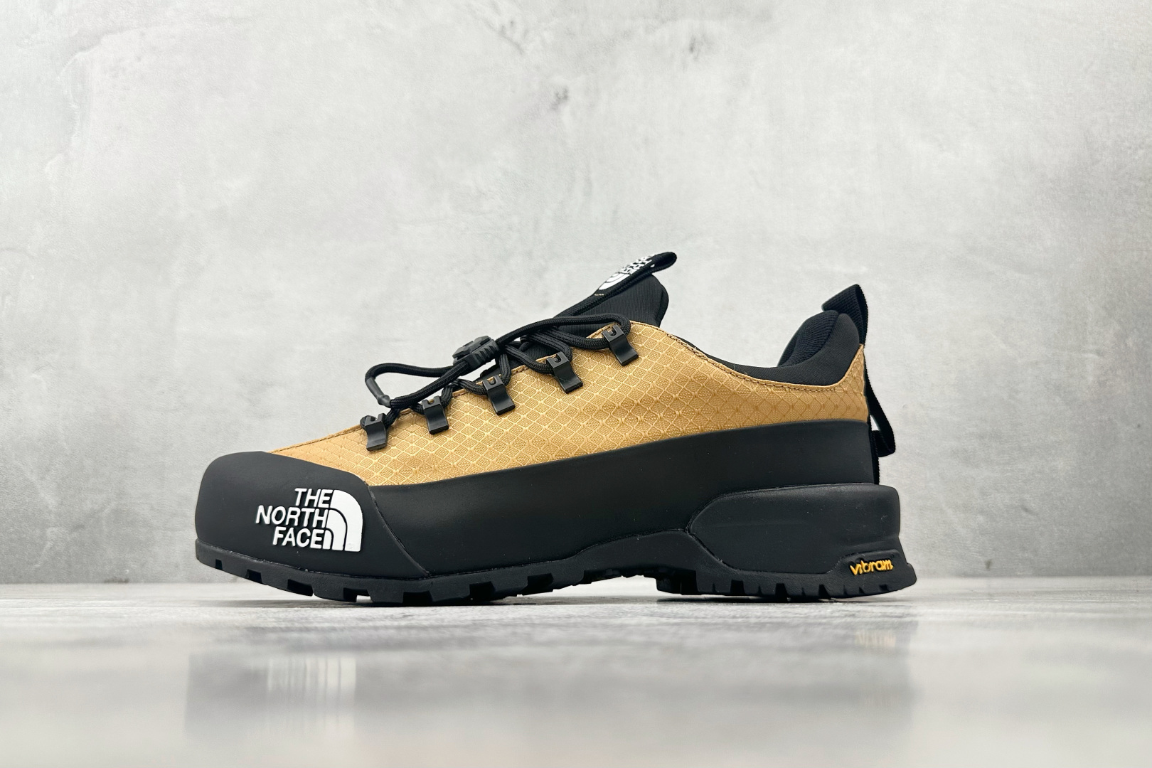 The North Face Basic Shoes M-l